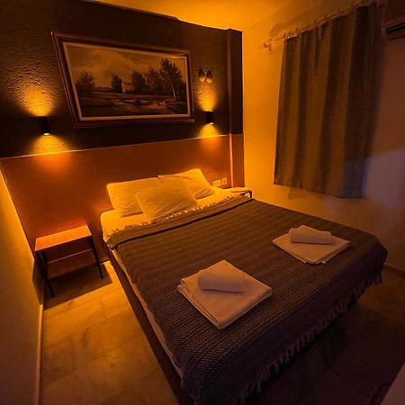 Kilavuz Otel Bodrum Bagian luar foto