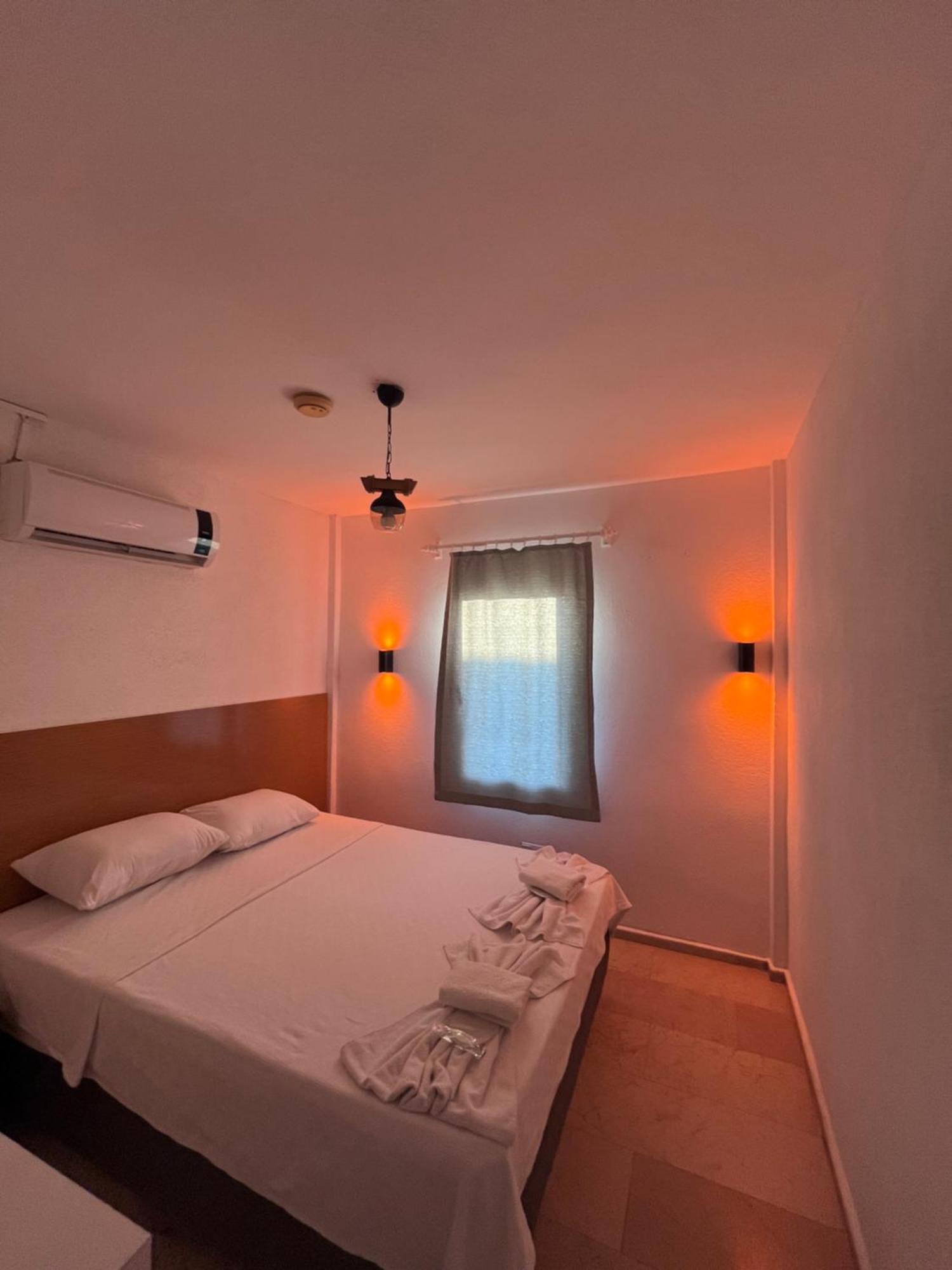 Kilavuz Otel Bodrum Bagian luar foto