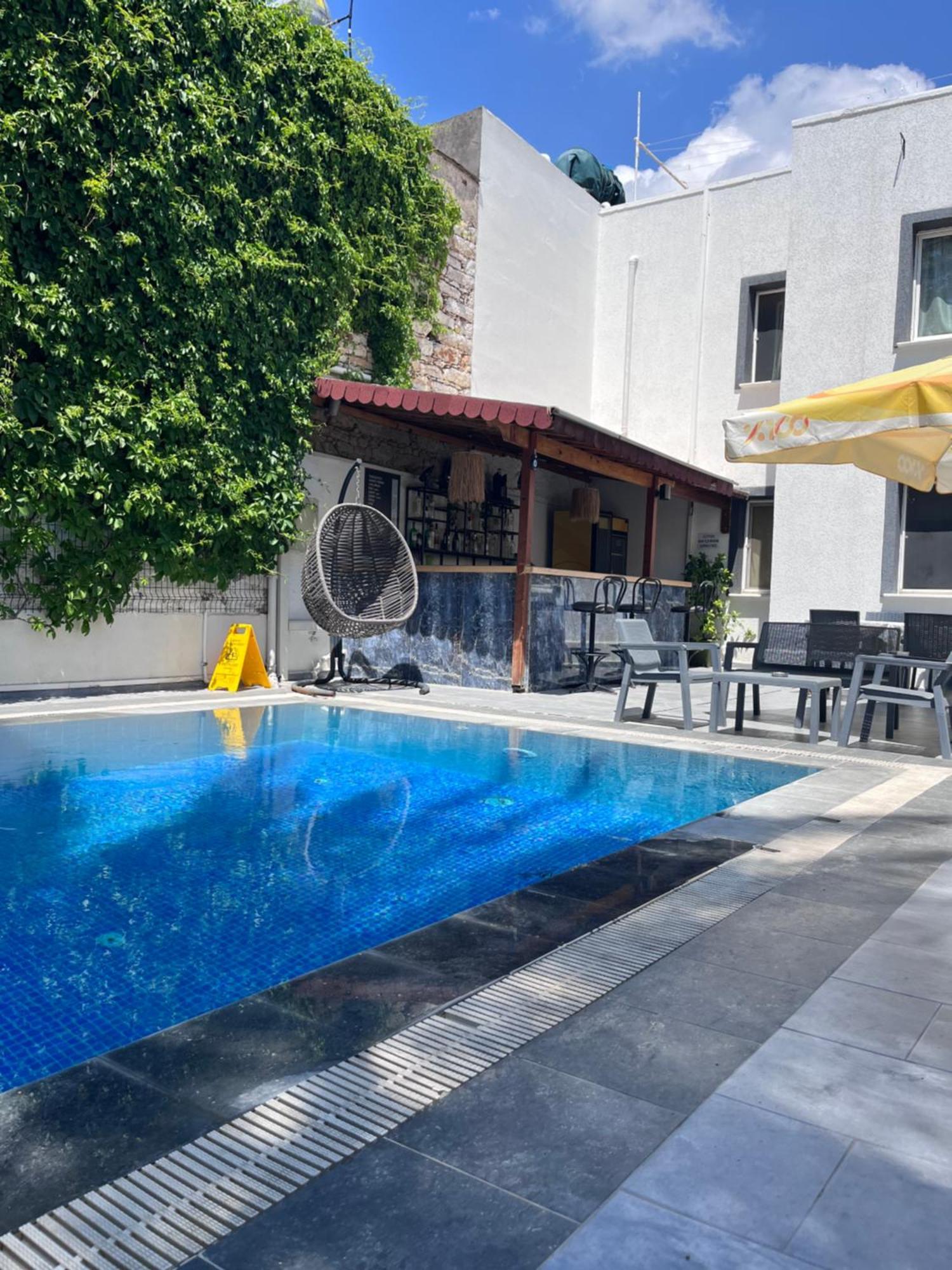 Kilavuz Otel Bodrum Bagian luar foto