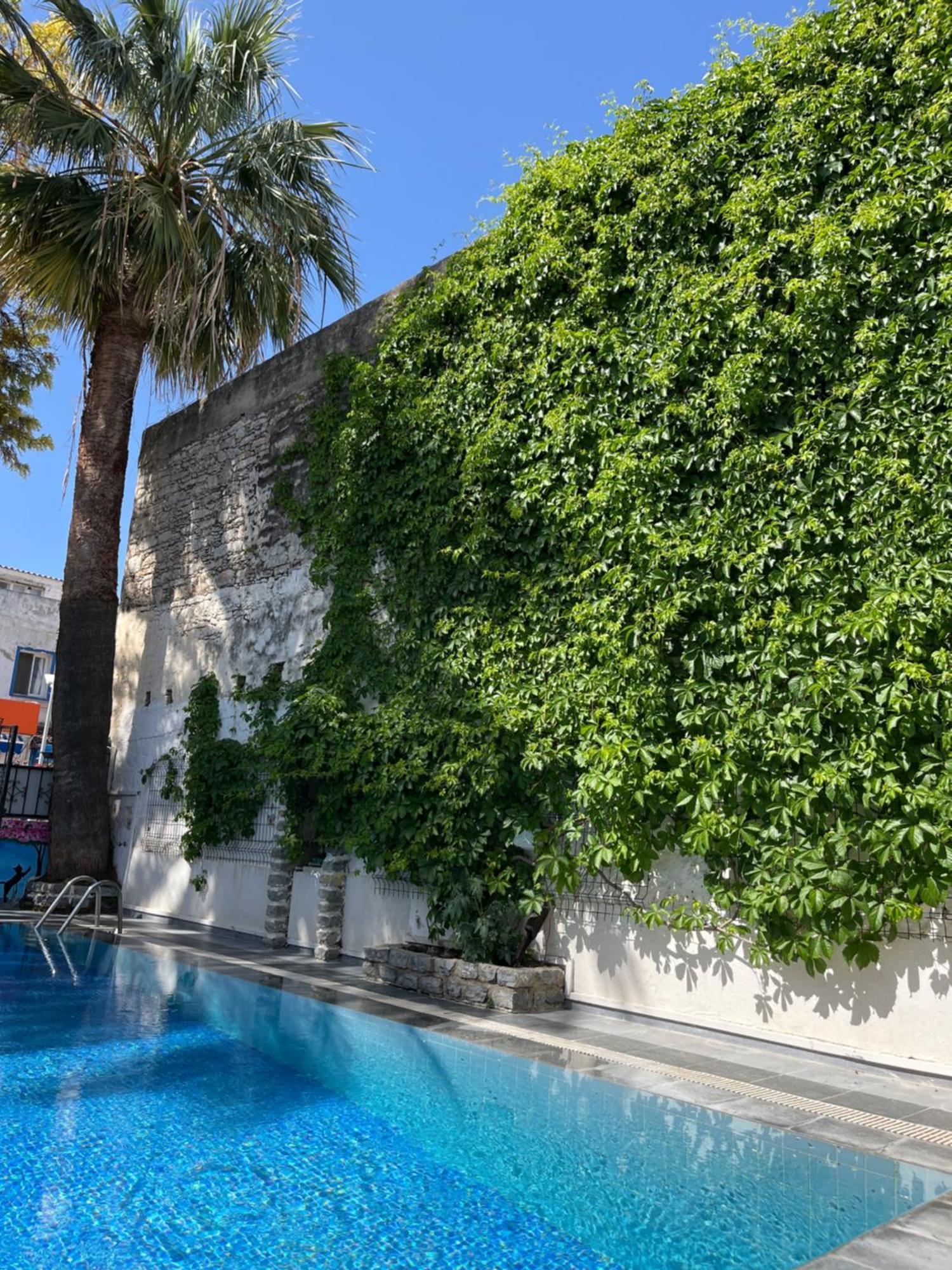 Kilavuz Otel Bodrum Bagian luar foto